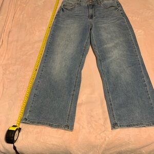 Judy Blue Light Blue wide crop jeans- 7/8 size